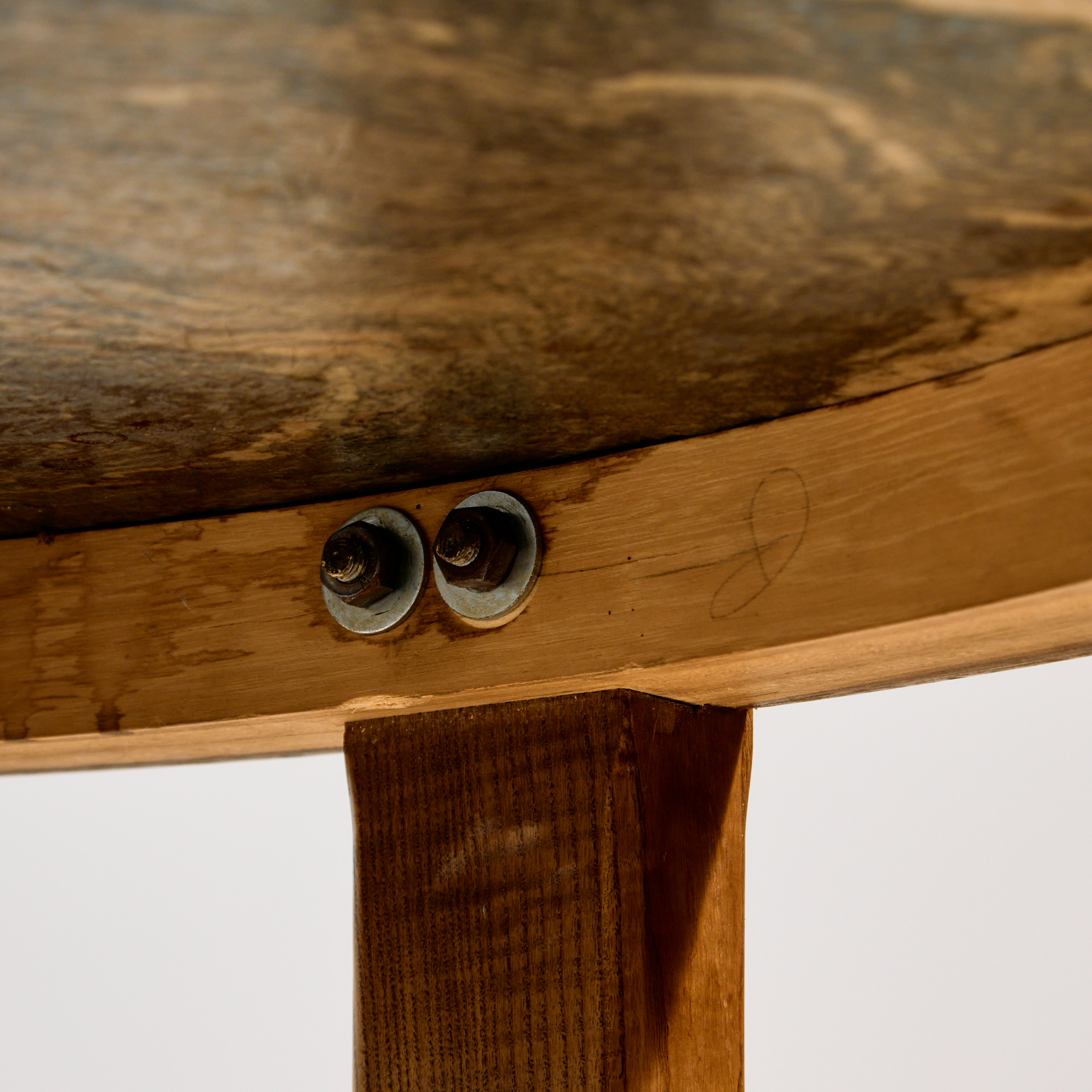 Oak coffee table - Image 5