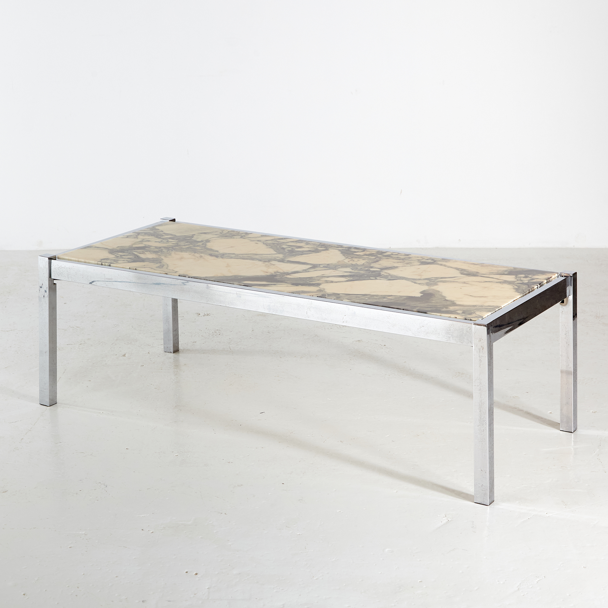 Marble coffee table - Image 2