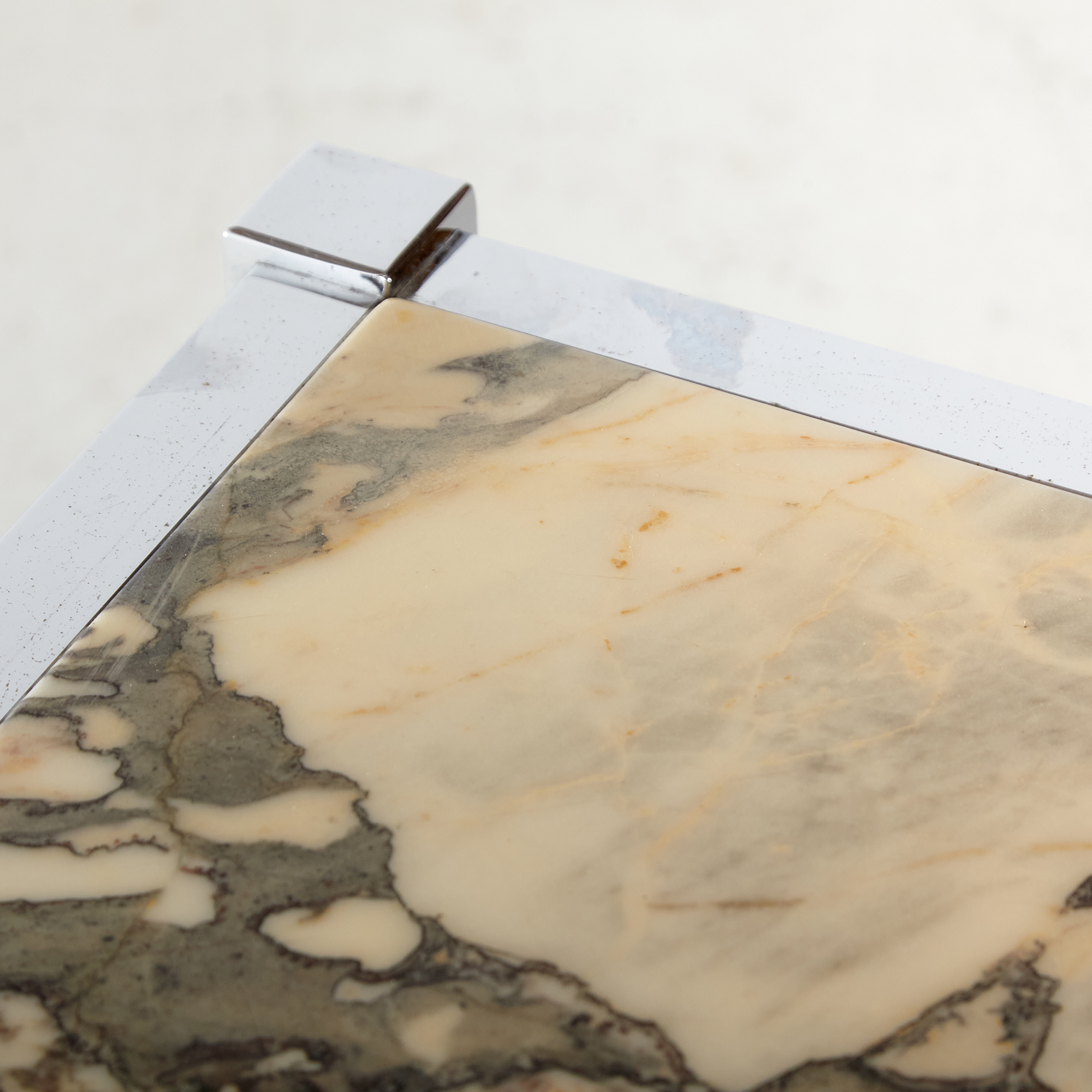 Marble coffee table - Image 4