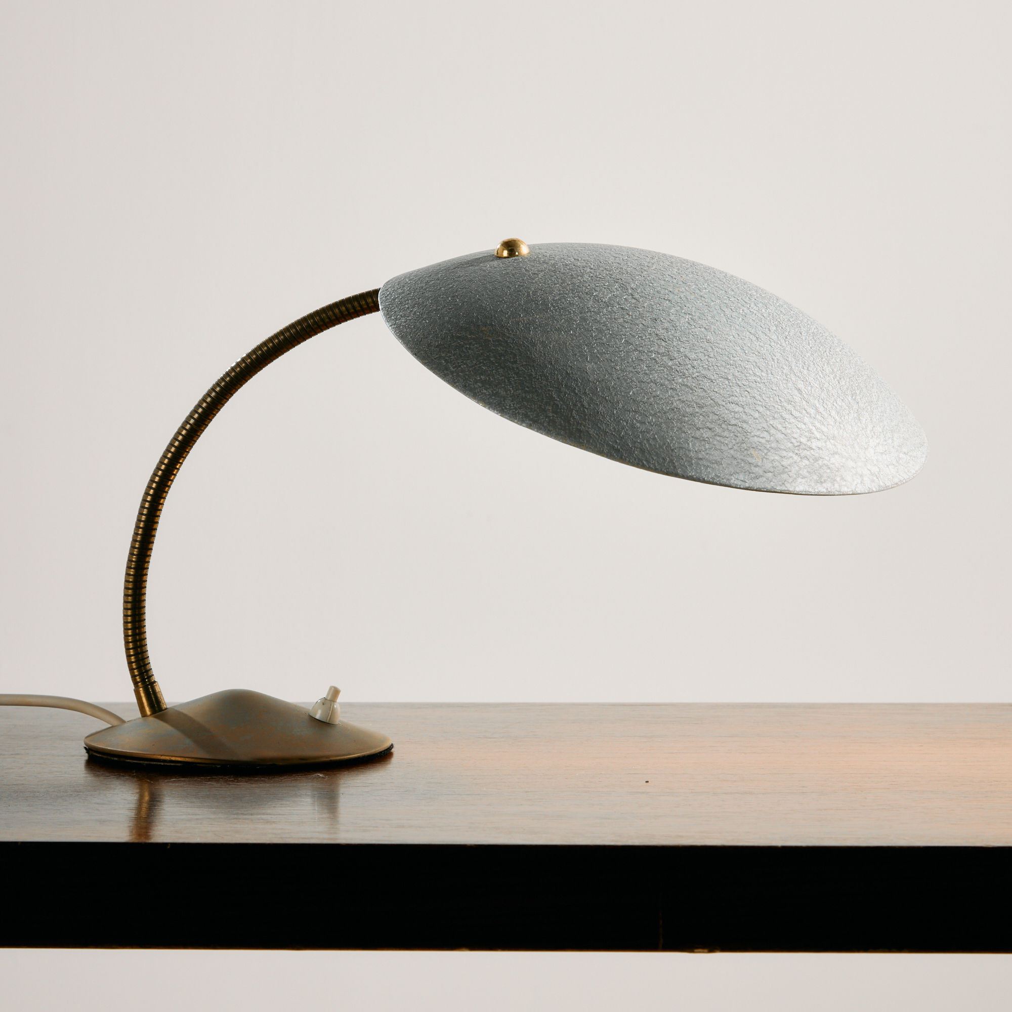 No. 5900/1 table lamp by Leclaire & Schäfer - Image 2