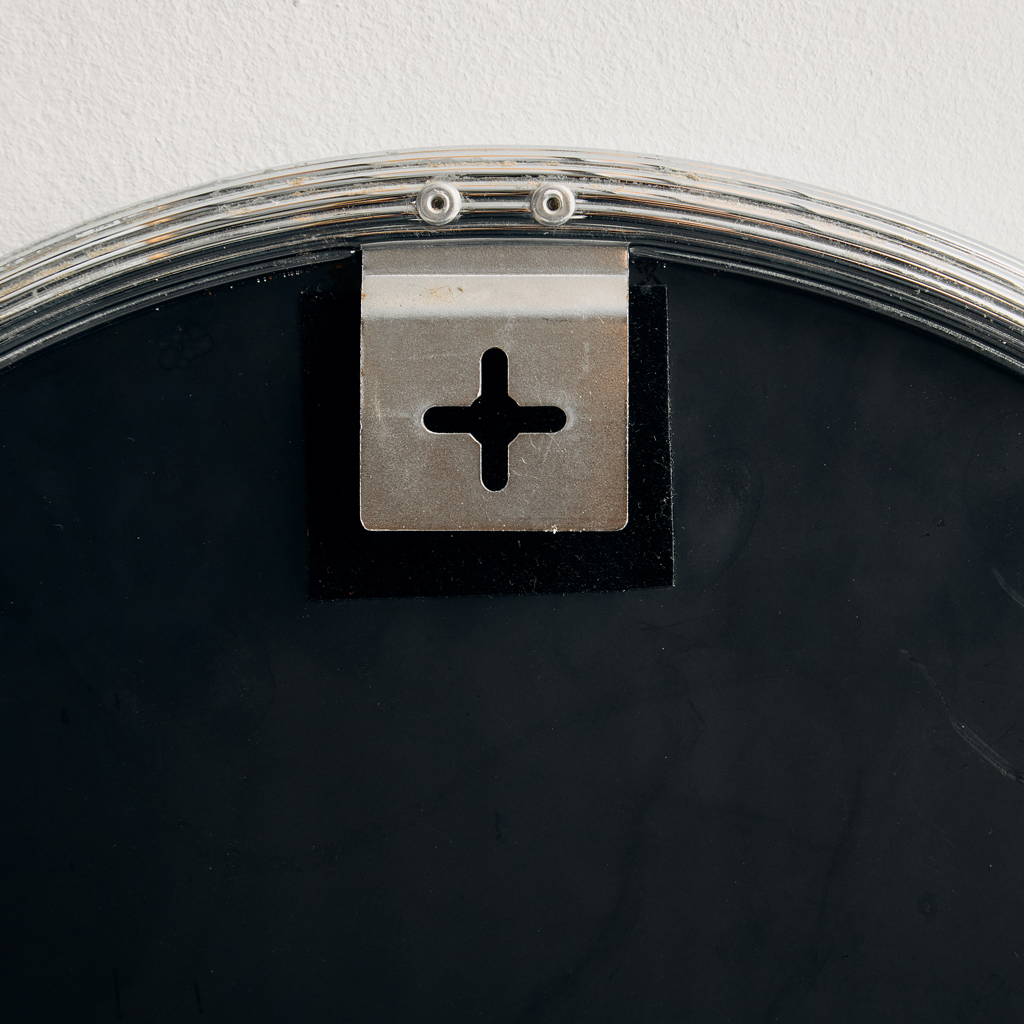 Metal framed mirror - Image 2