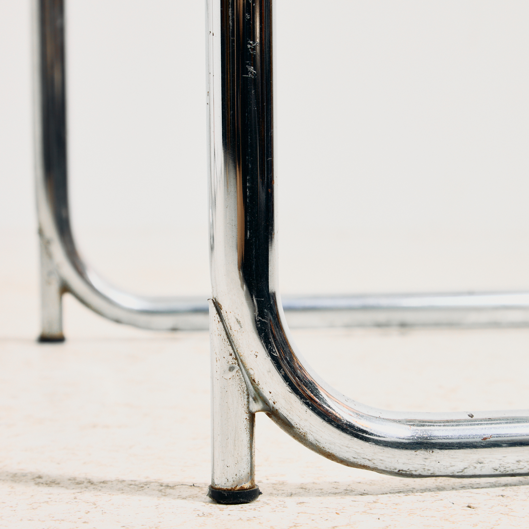Bauhaus style tubular bar stool - Image 14