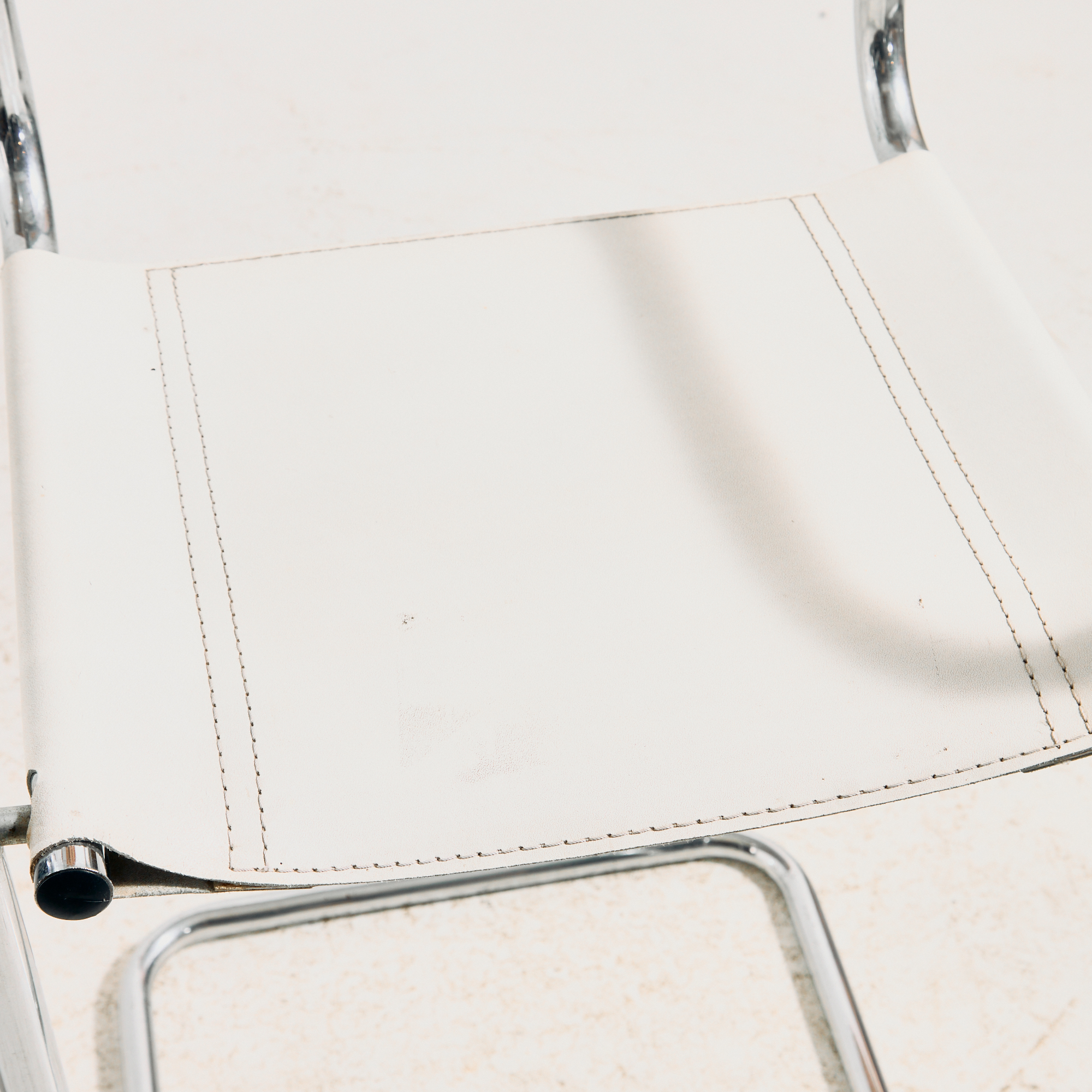 Bauhaus style tubular bar stool - Image 6