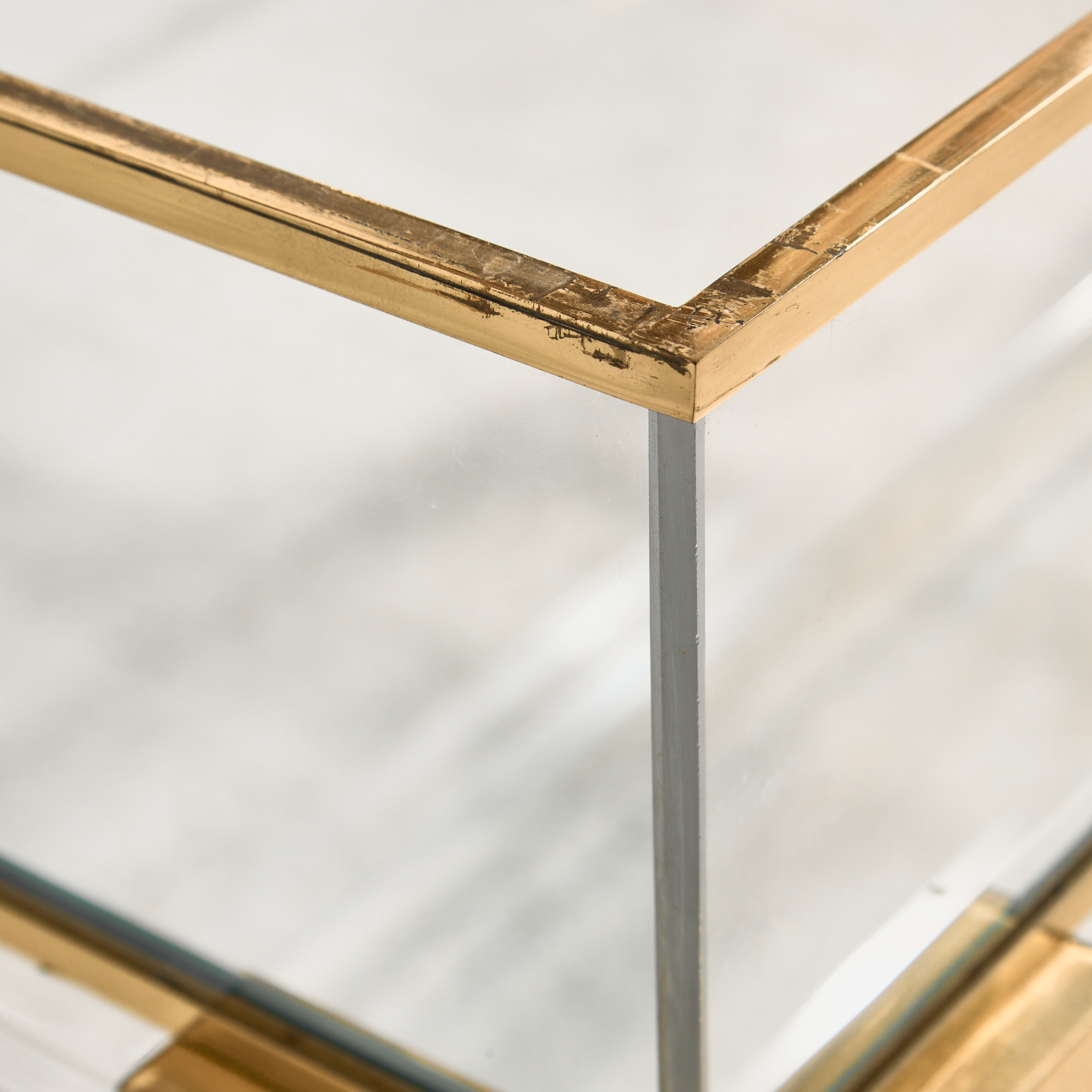 Brass and plexiglass console table by Fabian - Image 11