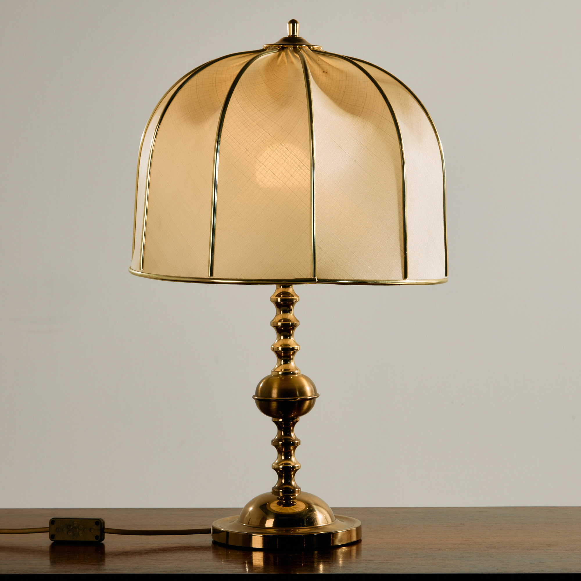 Brass table lamp - Image 2