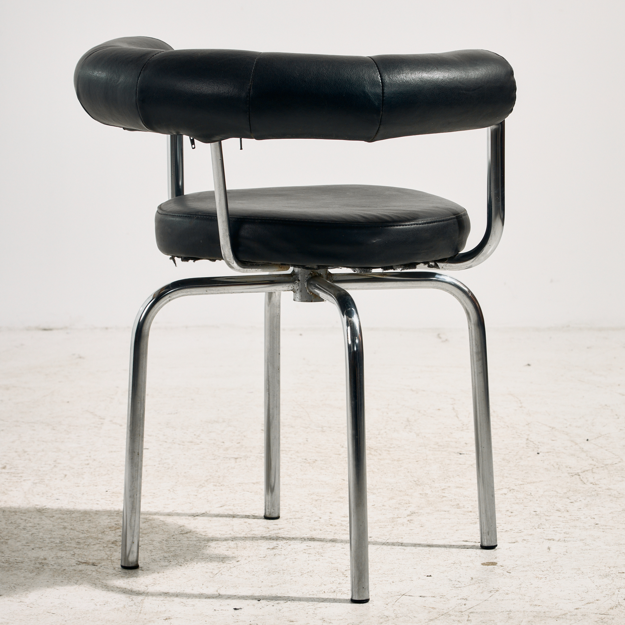 Bauhaus stílusú króm csővázas forgószék - Image 2